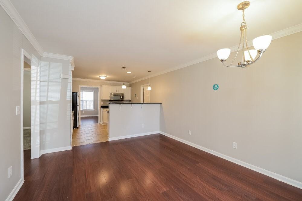 1913 Lees Chapel Rd - Photo 7 of 19