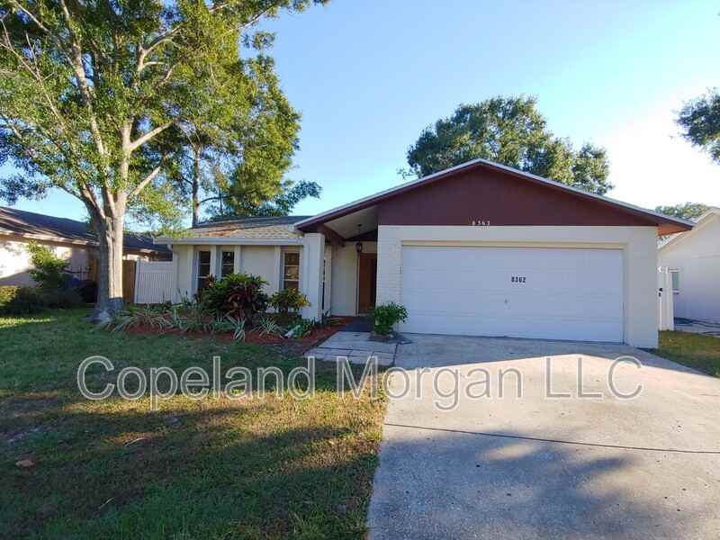 8362 Somerset Dr - Photo 2 of 26