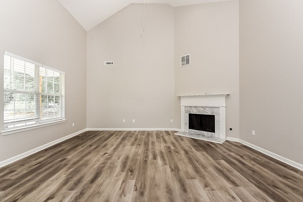 611 Longstreet Ln - Photo 6 of 19