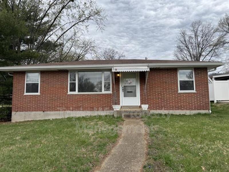 8043 Mackenzie Rd - Photo 2 of 29