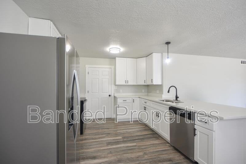 5155 Sw - Photo 6 of 24