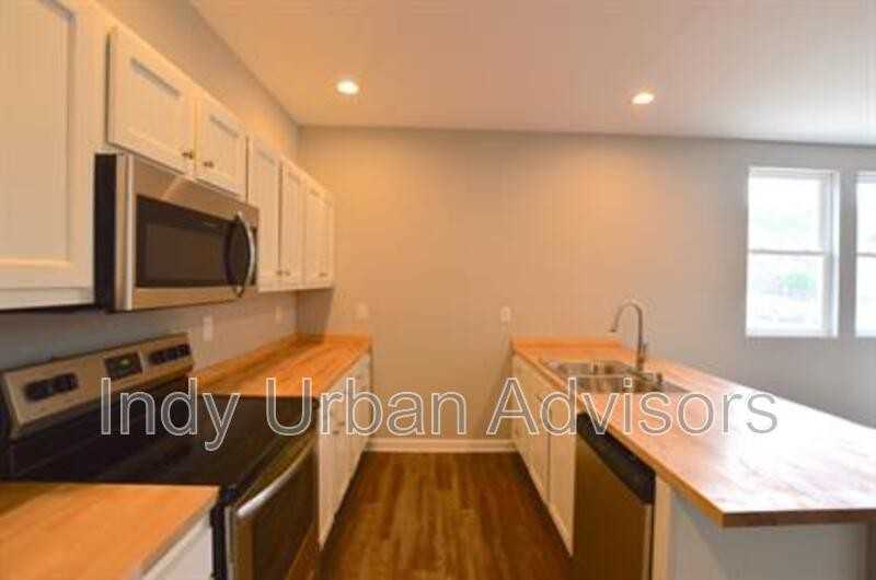 3501 N Illinois St - Photo 3 of 10