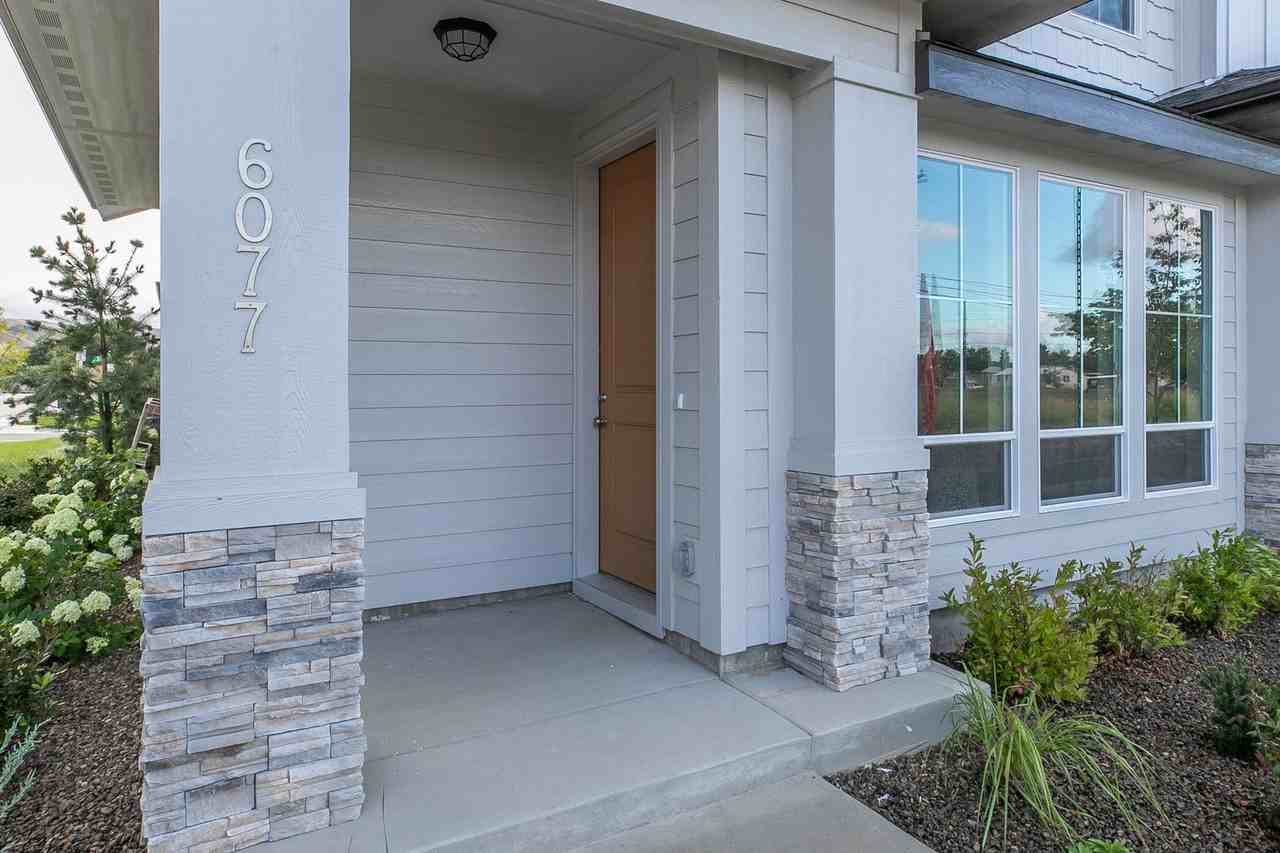 Roe Street Townhomes Boise Idaho 83714 - Photo 2 of 50