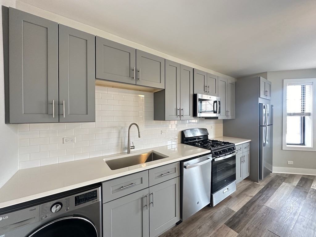 373 Hazel Ave #8C - Photo 3 of 21