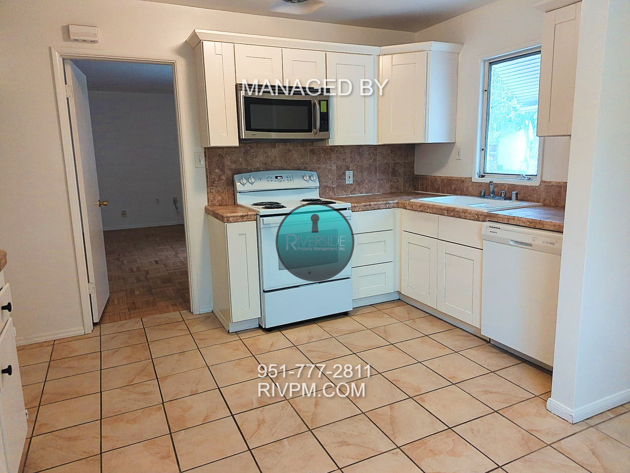 7416 Potomac St - Photo 7 of 20