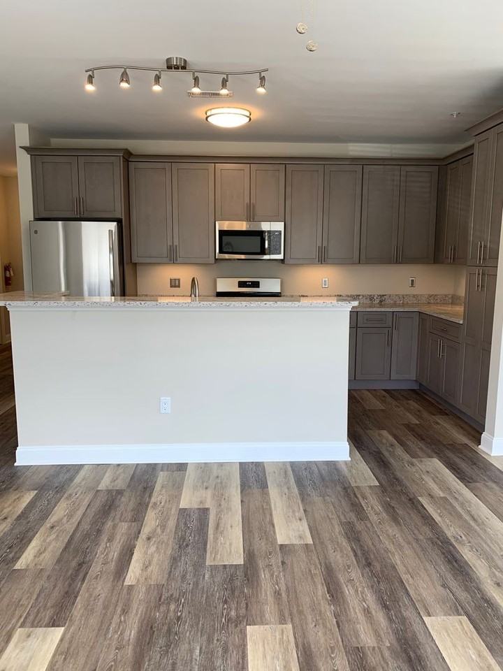 One Dutchess Luxury Waterfront 1, 2, & 3 Bedroom Apartments homes - Photo 2 of 50