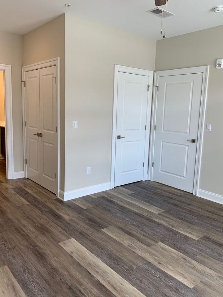One Dutchess Luxury Waterfront 1, 2, & 3 Bedroom Apartments homes - Photo 7 of 50
