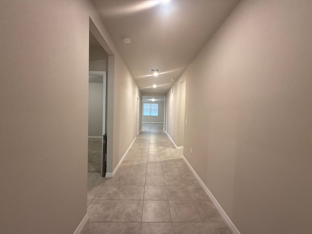 372 Guadlupe St - Photo 3 of 21