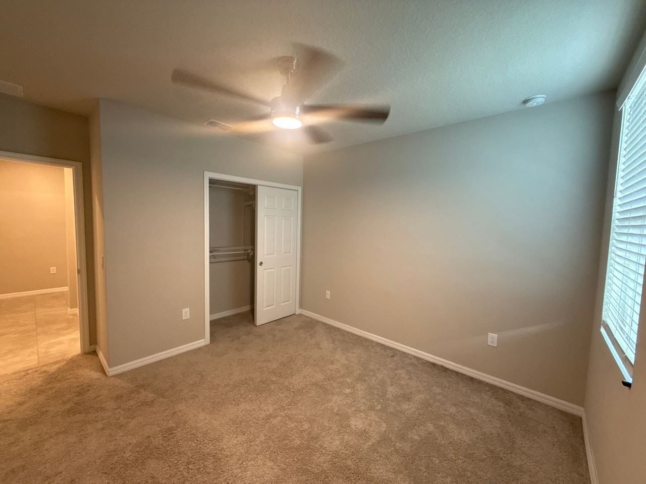 372 Guadlupe St - Photo 4 of 21