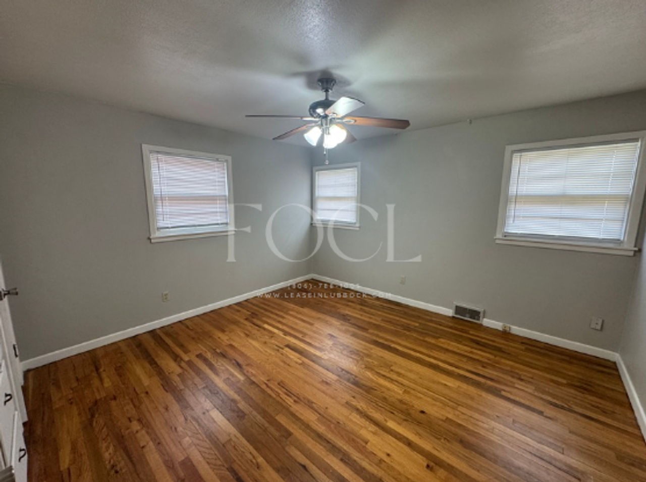 3605 38th St - Photo 7 of 11