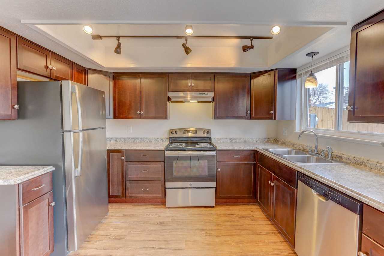 Iris Street Townhomes - Photo 2 of 50