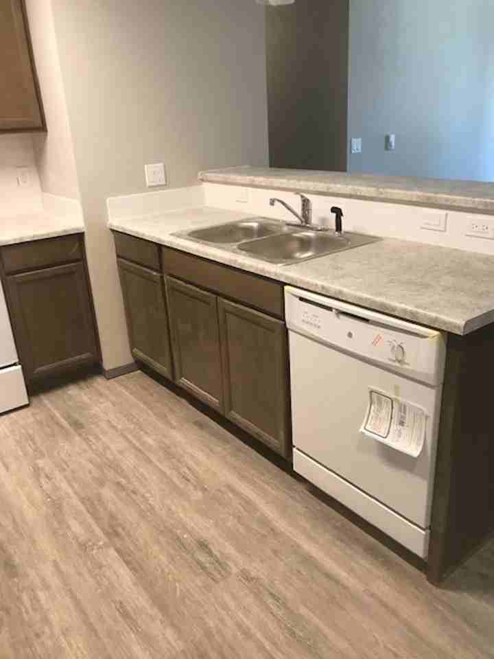 Silverado Apartments - Photo 3 of 43