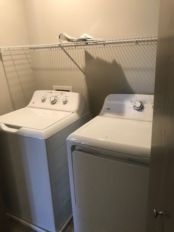 Silverado Apartments - Photo 6 of 12