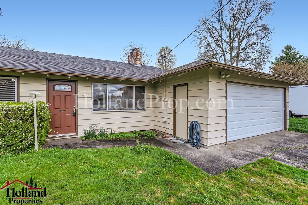 12155 Sw Summer St - Photo 3 of 28