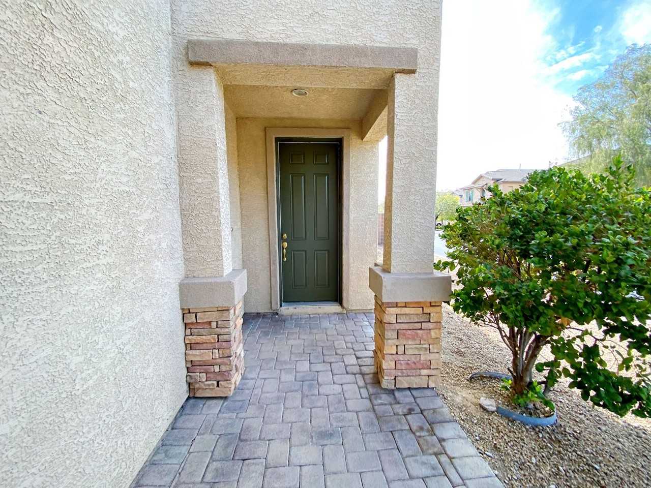 9057 Spinning Wheel Ave - Photo 4 of 47