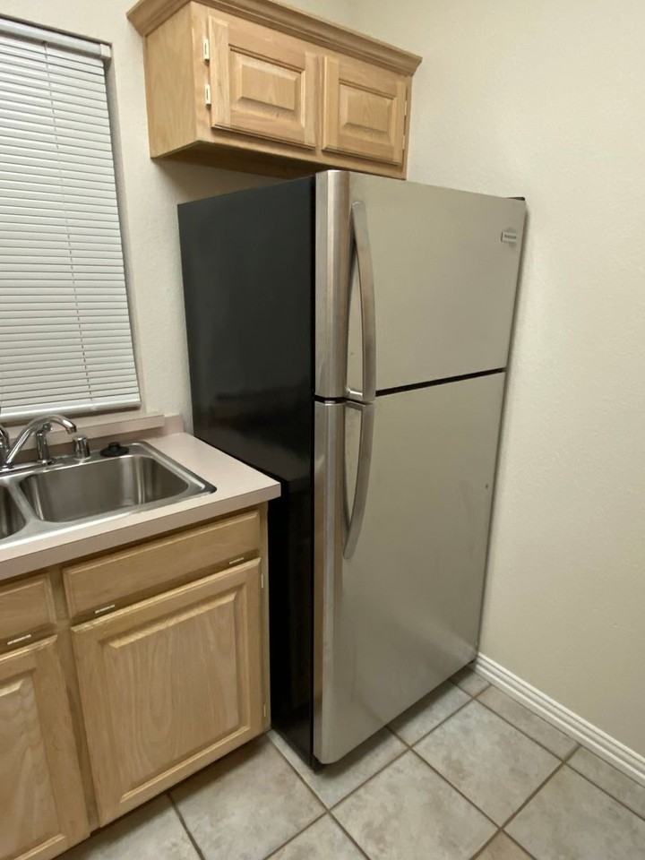 201 First St #102 - Photo 7 of 17