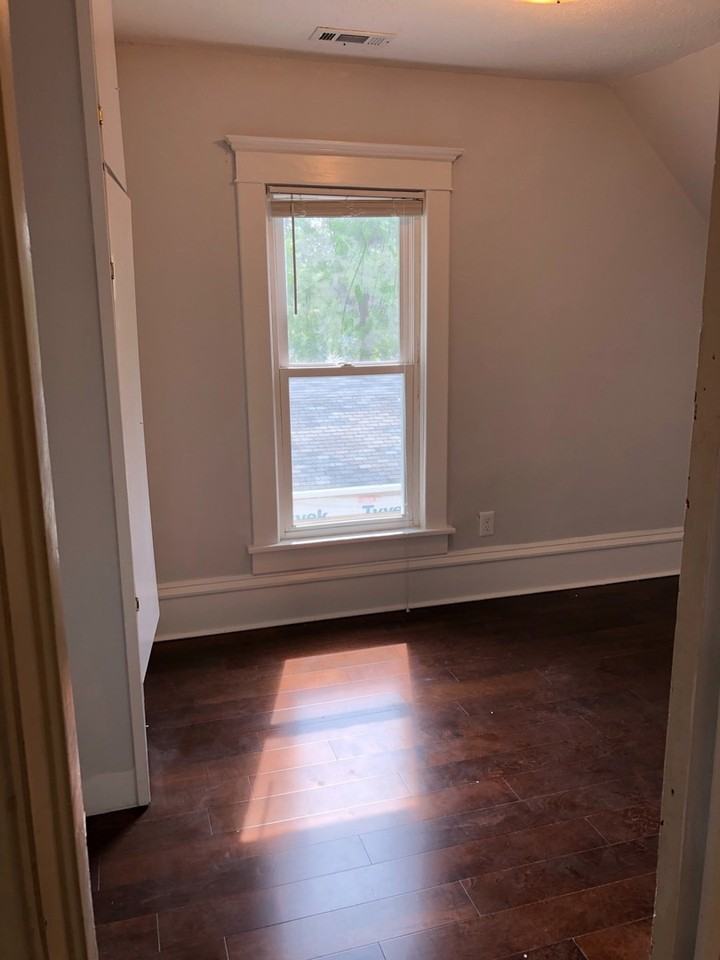 808 S Dakota Ave - Photo 3 of 10