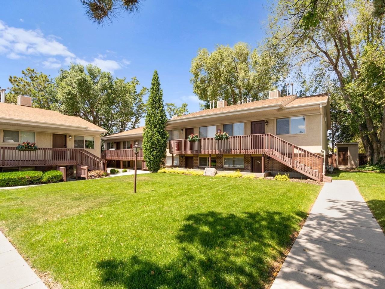 Cozy Millcreek Location! - Photo 2 of 9