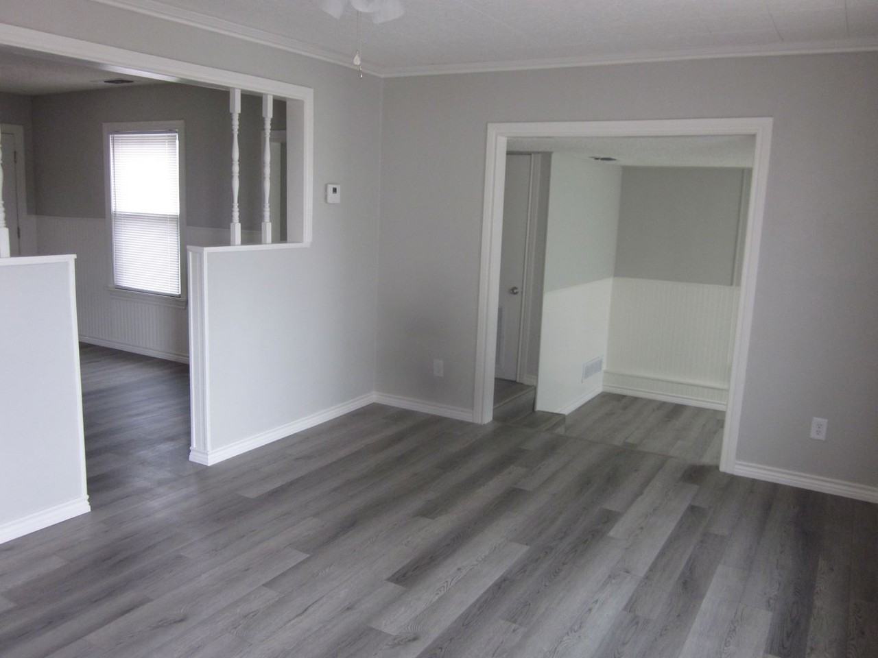 4216 S Hughes St - Photo 2 of 9