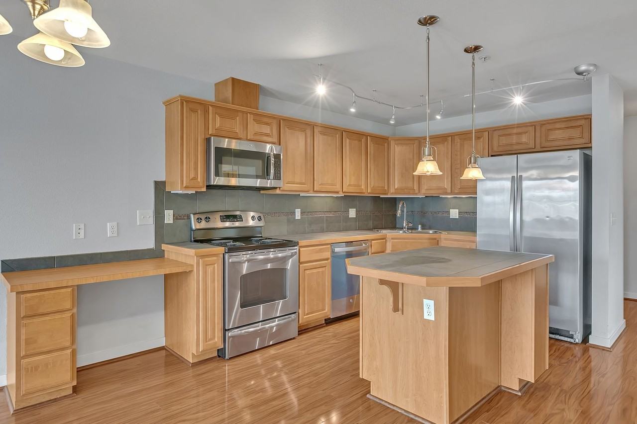 13405 97th Ave E #308 - Photo 5 of 24