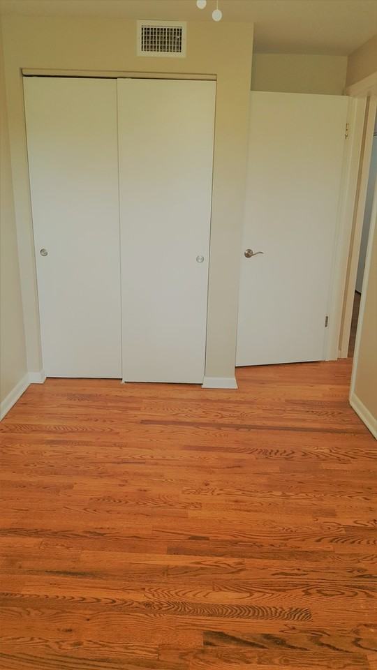 264 S Euclid Ave - Photo 3 of 29