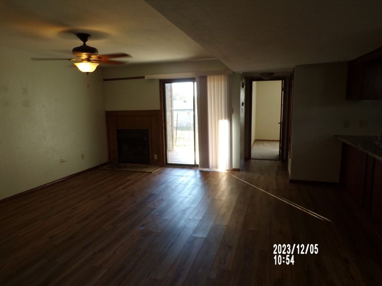 4034 Nw Ozmun Ave - Photo 3 of 3