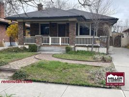 featured image of 1560 E Garfield Ave