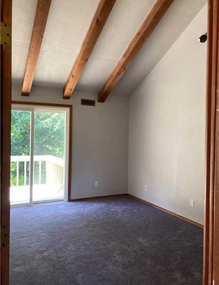 13950 Turnberry Ln - Photo 3 of 7