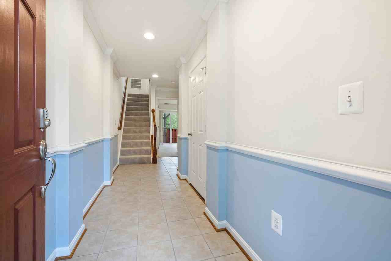 15647 John Diskin Cir - Photo 2 of 48