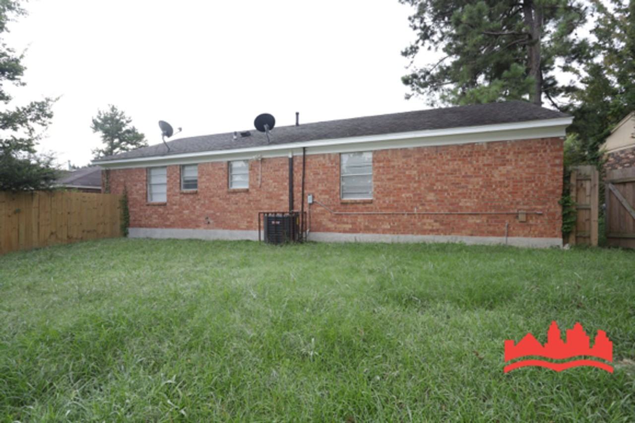 858 Brandywine Boulevard - Photo 5 of 17