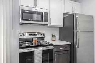 Windsor Place Apartments - Photo 1 of 1