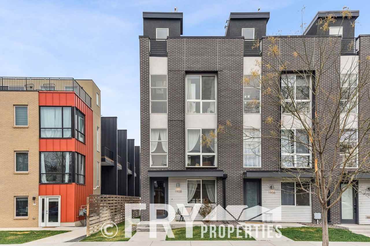 1908 Grove St - Photo 3 of 30