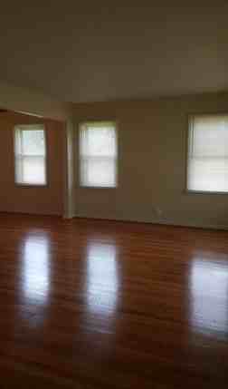 1 Banbury Ct - Photo 3 of 8