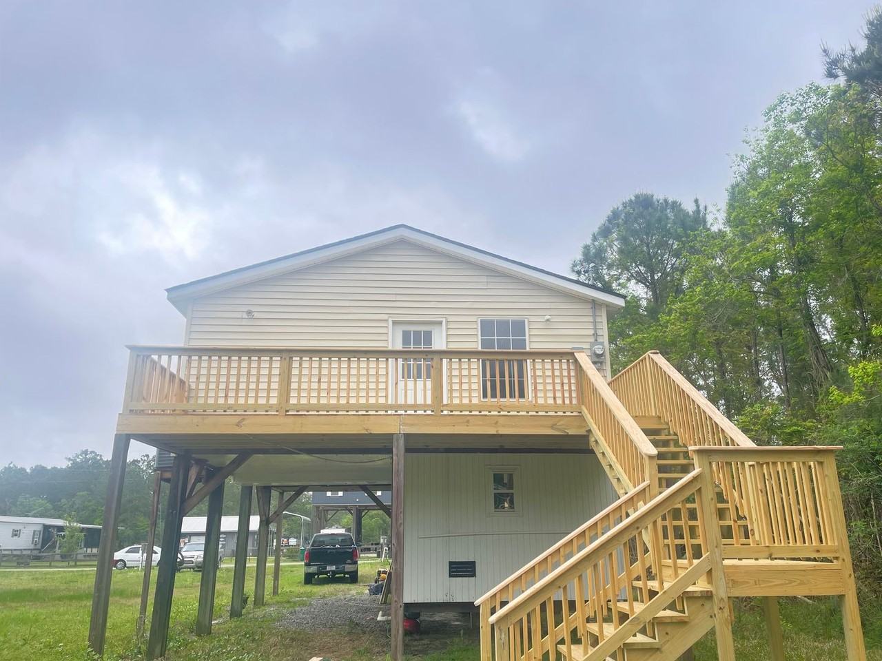 10055 Peachtree Dr - Photo 3 of 10