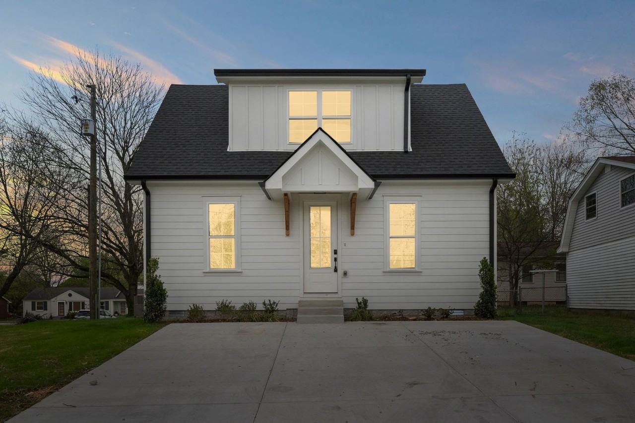 1510 Lawrence St - Photo 2 of 30