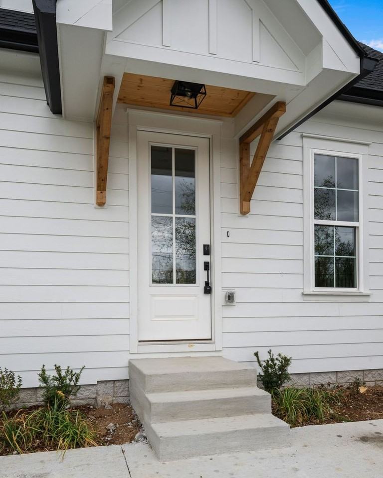 1510 Lawrence St - Photo 5 of 30