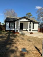 featured image of 221 2nd St
