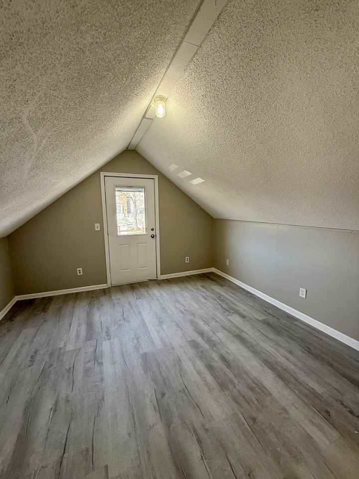 3830 Warwick Boulevard #3 - Photo 2 of 11