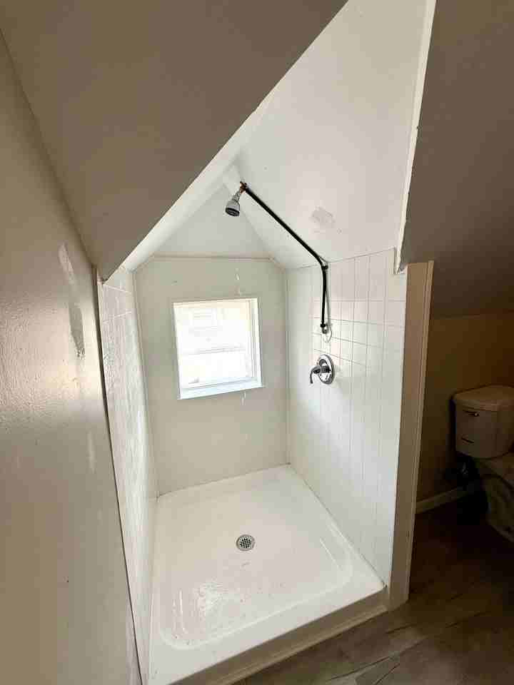 3830 Warwick Boulevard #3 - Photo 5 of 11