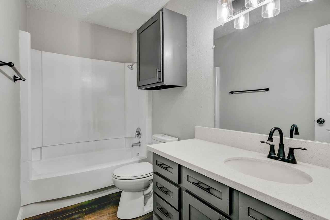 BK5 - 6860 Prutzman Road - Photo 5 of 12