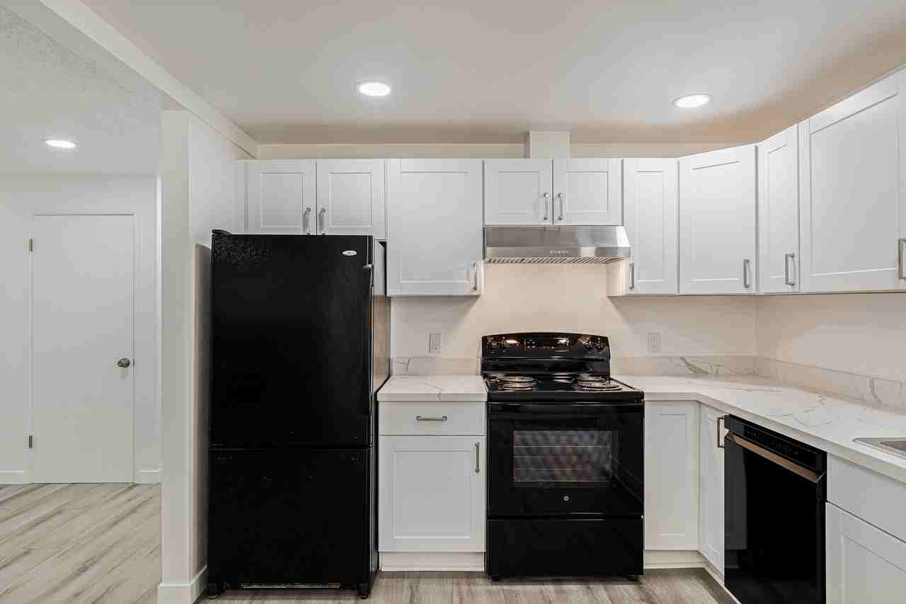 9408 Columbine Cir W, University Place - Photo 3 of 26