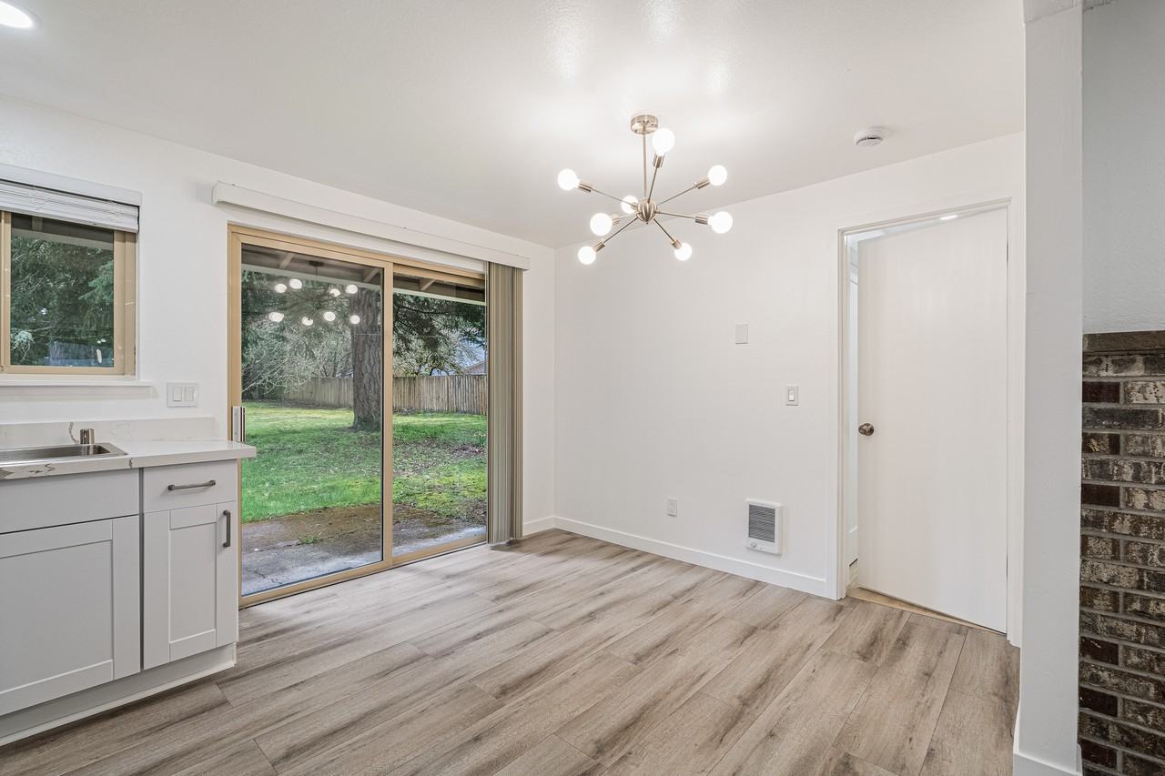 9408 Columbine Cir W, University Place - Photo 5 of 26