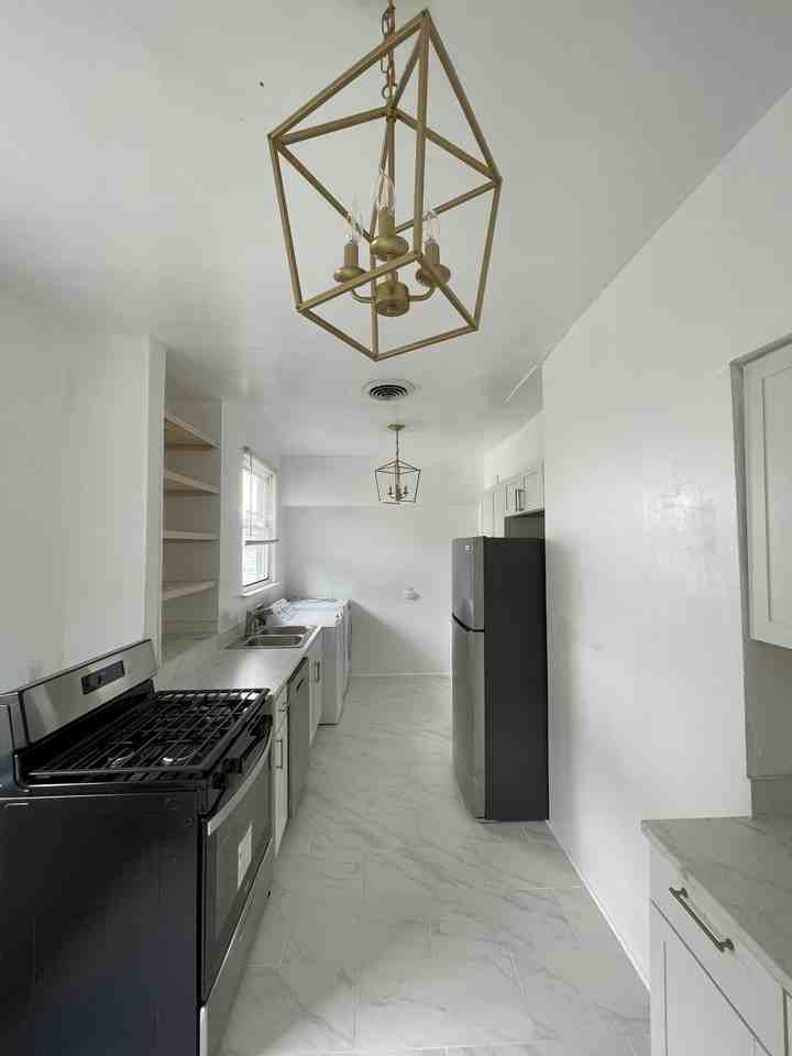 7812 St Charles Ave. - Photo 2 of 36