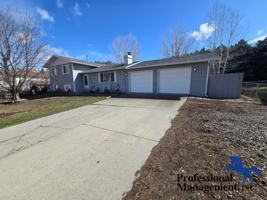 featured image of 847 Krumheuer Dr