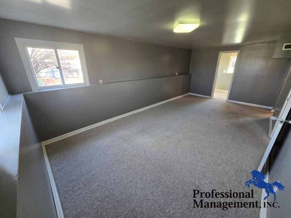 847 Krumheuer Dr - Photo 7 of 11