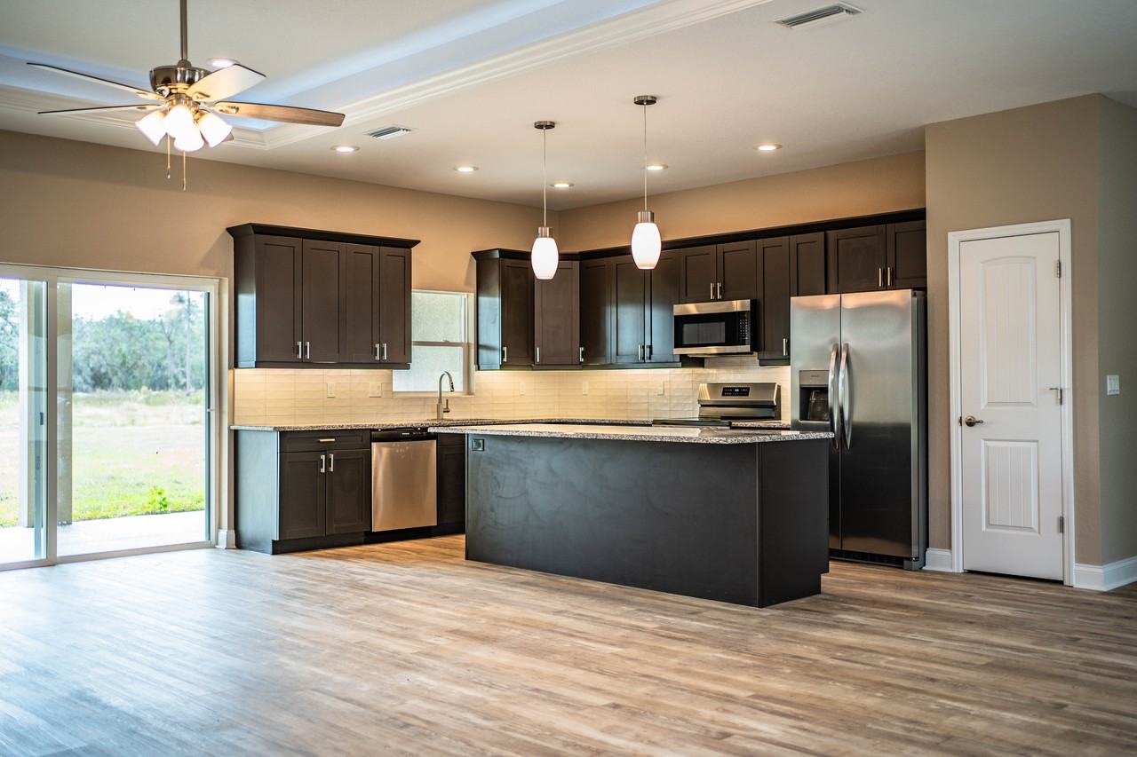 3671 E Gaskins Rd - Photo 3 of 20