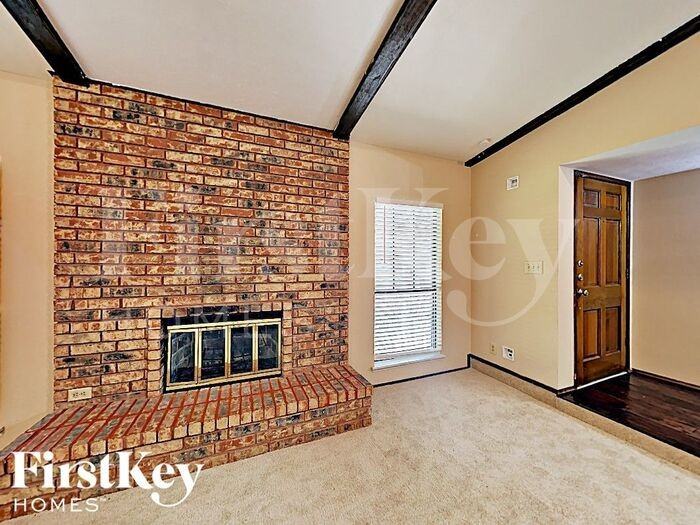 3409 Ardis Dr - Photo 3 of 16