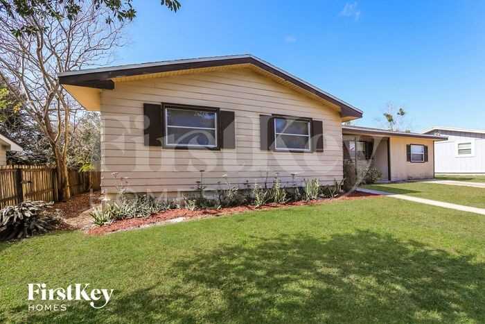 2358 Fairgren Ave - Photo 2 of 15