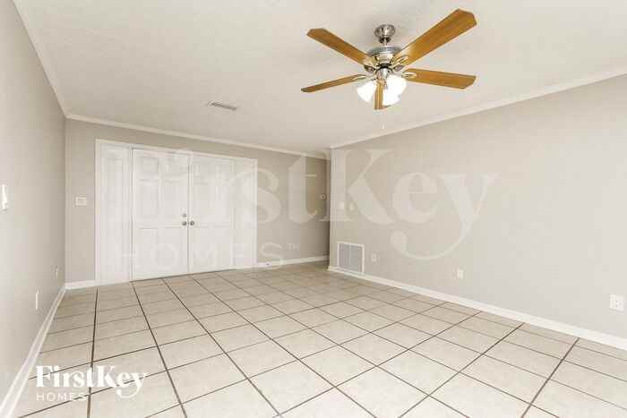 2358 Fairgren Ave - Photo 3 of 15