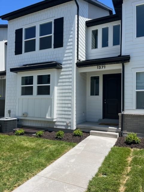 3740 W - Photo 2 of 14